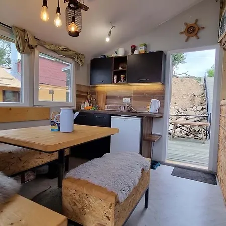 Holiday home Splav Na Dan Waterhouse *