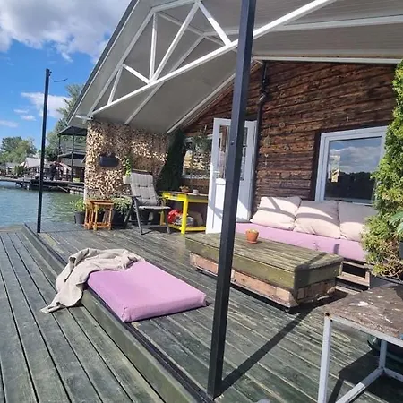 Holiday home Splav Na Dan Waterhouse