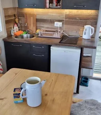 Splav Na Dan Waterhouse Holiday home *
