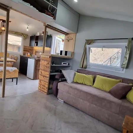 Holiday home Splav Na Dan Waterhouse