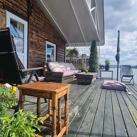Splav Na Dan Waterhouse Holiday home